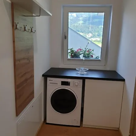 Golf & Trausmuth Monika Inkl Sommercard - Golfplatz 500 M Entfernt, Inkl Waschmaschine, Trockner * מיטרסיל