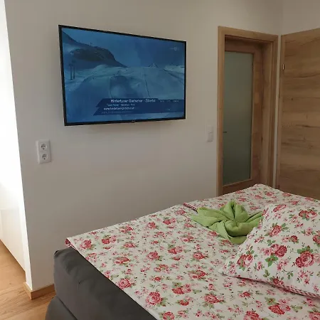 Apartman Golf & Trausmuth Monika Inkl Sommercard - Golfplatz 500 M Entfernt, Inkl Waschmaschine, Trockner *