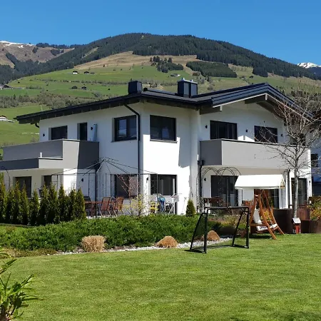 Golf & Mittersill: Slopeside Retreat With Sommercard Apartment Mittersill