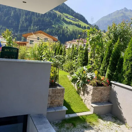 Apartamento Golf & Trausmuth Monika Inkl Sommercard - Golfplatz 500 M Entfernt, Inkl Waschmaschine, Trockner Mittersill