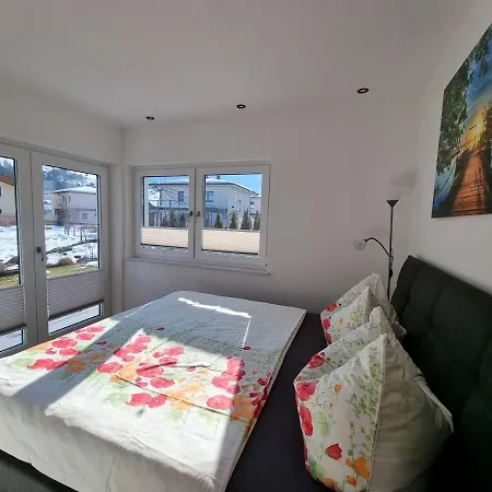 Golf & Trausmuth Monika Inkl Sommercard - Golfplatz 500 M Entfernt, Inkl Waschmaschine, Trockner דירה