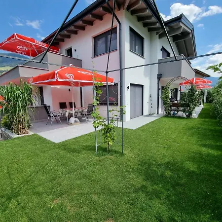 アパート Golf & Trausmuth Monika Inkl Sommercard - Golfplatz 500 M Entfernt, Inkl Waschmaschine, Trockner ミッタージル