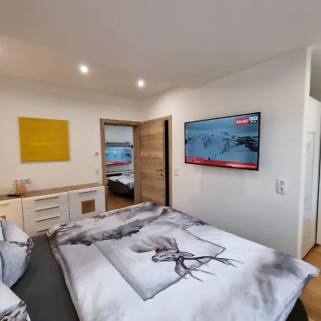 Apartment Golf & Mittersill: Slopeside Retreat With Sommercard