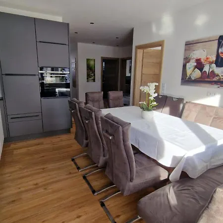 Golf & Trausmuth Monika Inkl Sommercard - Golfplatz 500 M Entfernt, Inkl Waschmaschine, Trockner Apartman